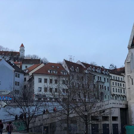 Pleasant Apartment Under The Bratislava Castle Ngoại thất bức ảnh